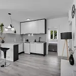 Mediterranean Living 3 Apartman Makarska
