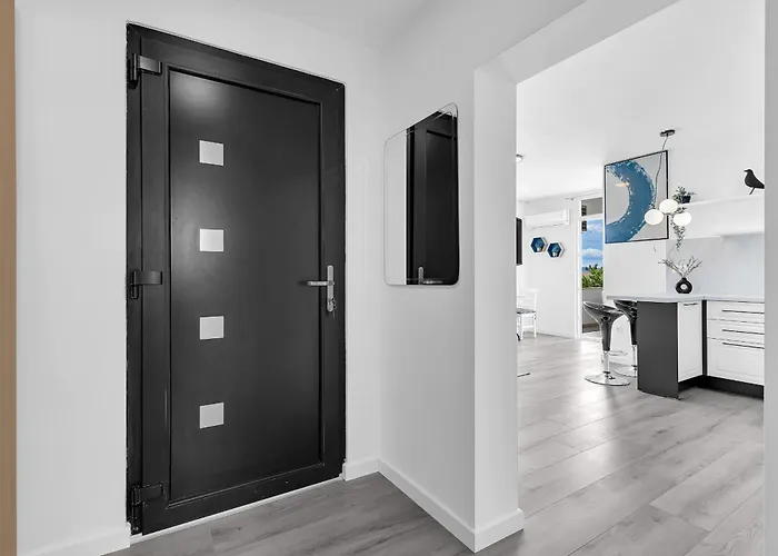 Mediterranean Living 3 Apartment Makarska